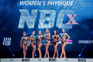 WOMEN'S PHYSIQUE